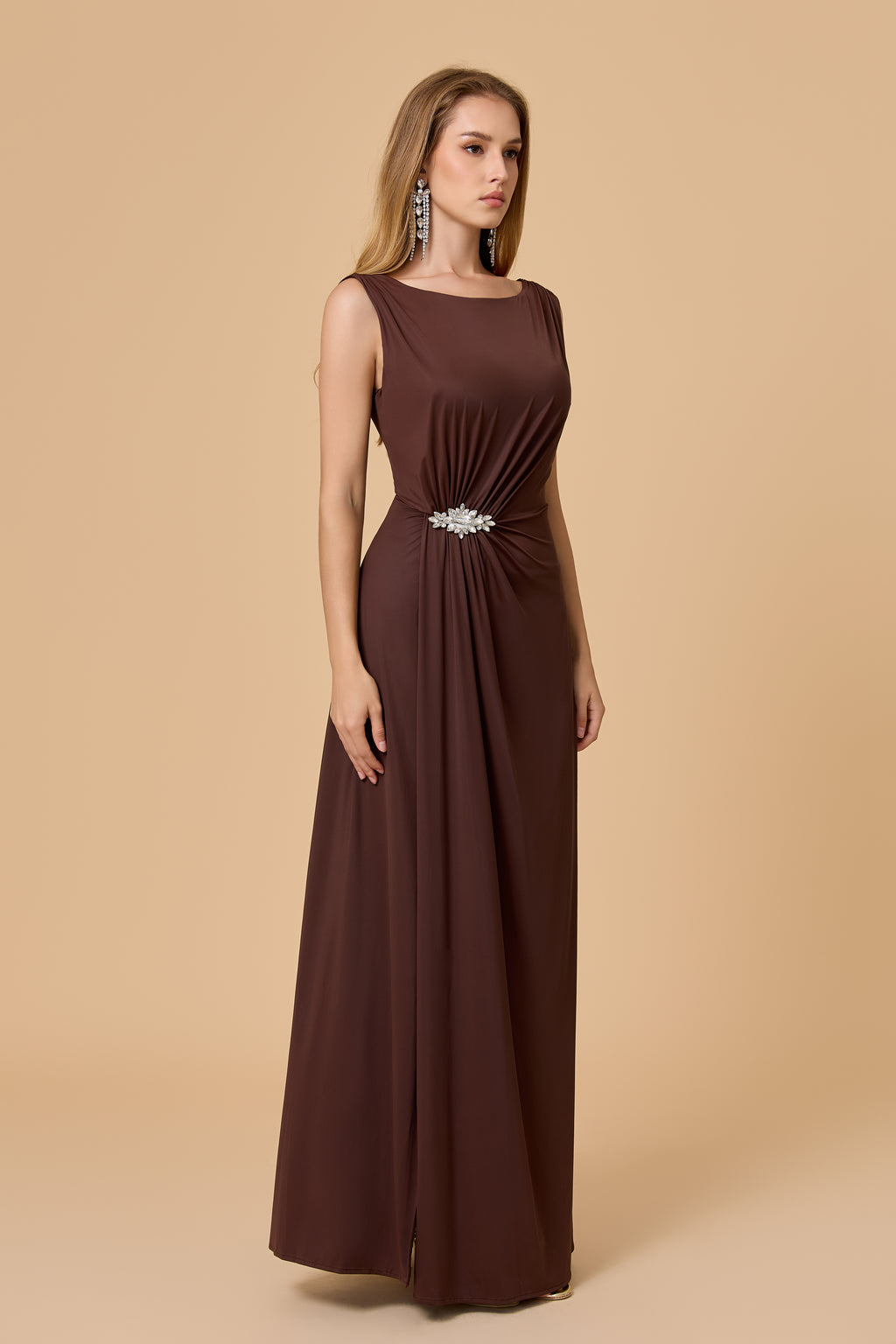 Scoop Neck Sleeveless Brown Formal Maxi Dress