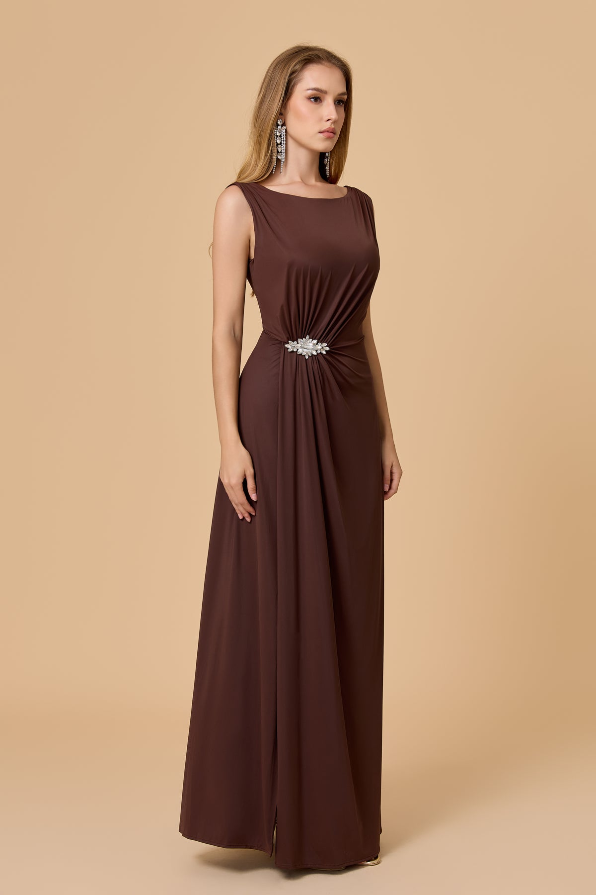 Scoop Neck Sleeveless Brown Formal Maxi Dress
