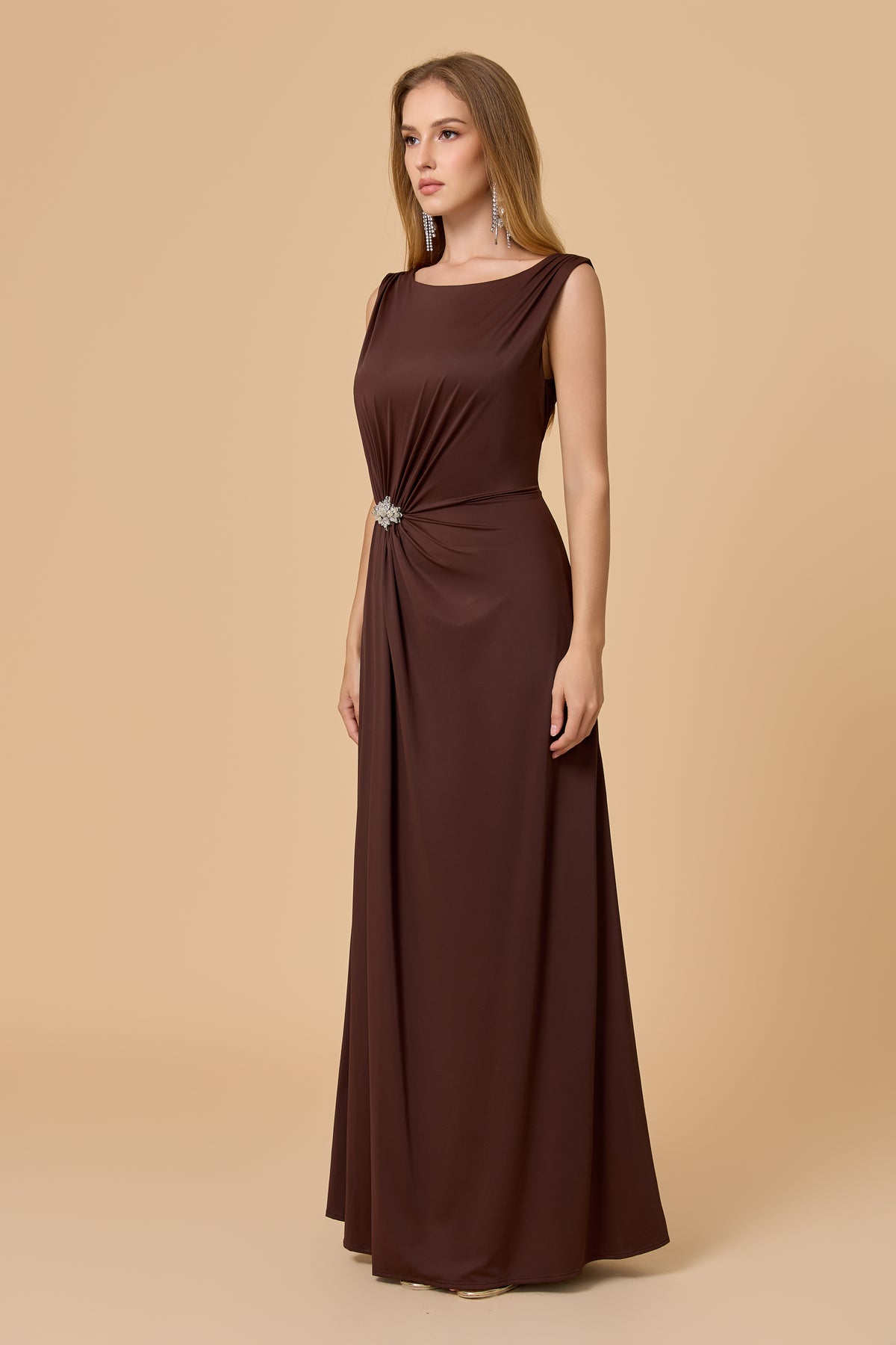 Scoop Neck Sleeveless Brown Formal Maxi Dress