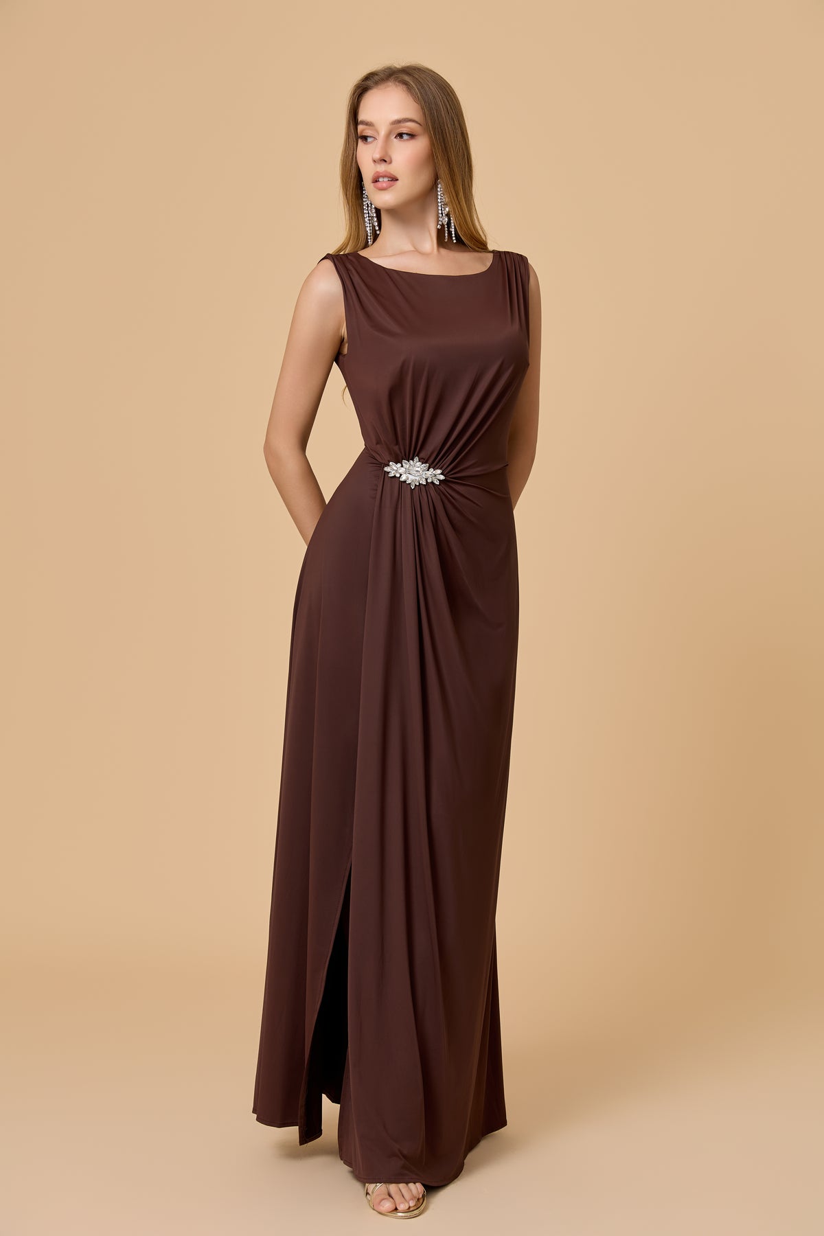 Scoop Neck Sleeveless Brown Formal Maxi Dress