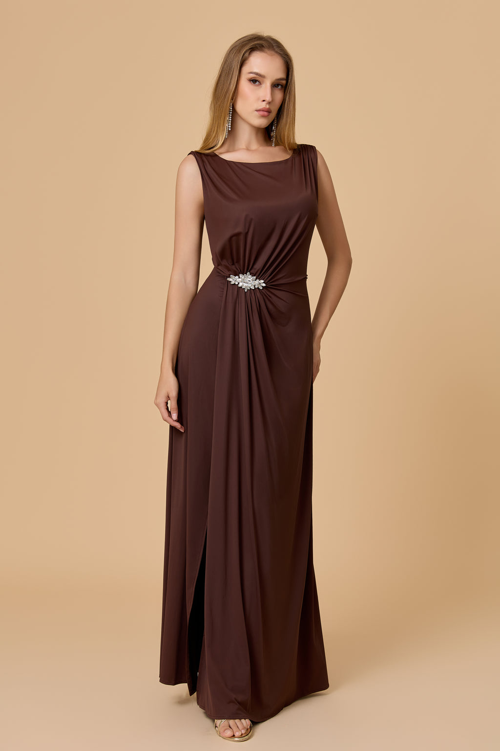 Scoop Neck Sleeveless Brown Formal Maxi Dress